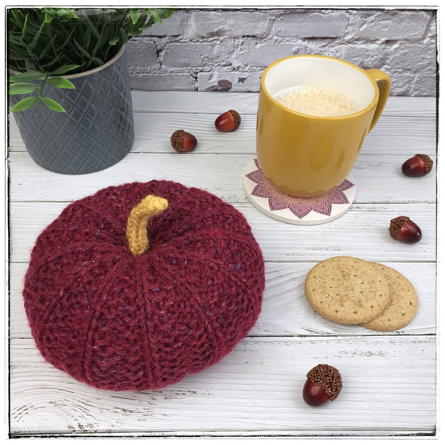 Rustic Gourd Home Accent Knitting Pattern