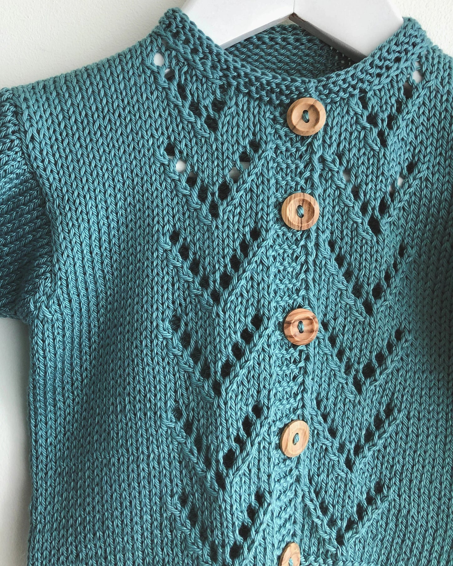 Delicate Infant Buttoned Jacket Knitting Pattern