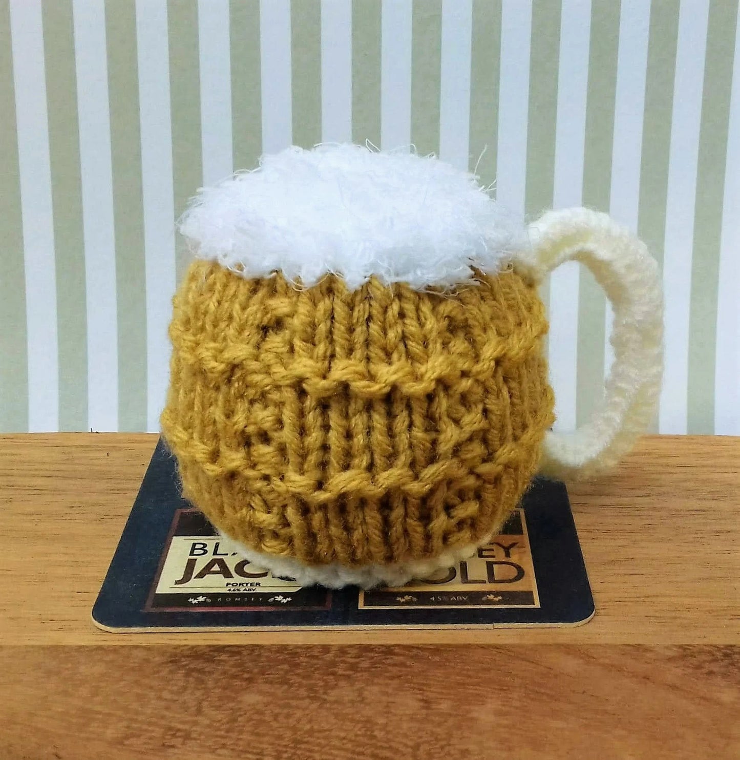 Beer Mug Desk Decor Knitting Pattern