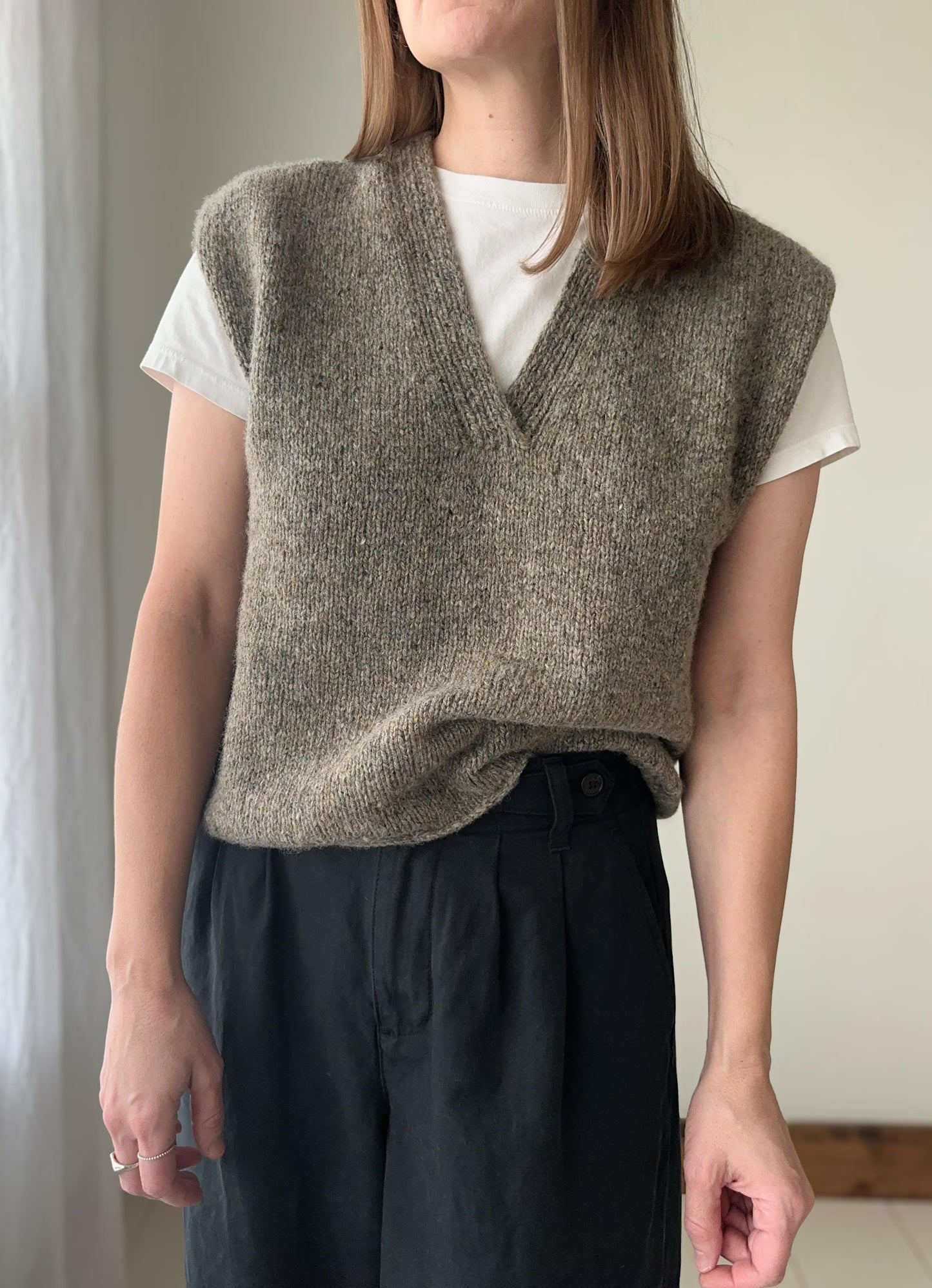 Timeless V-Neck Knit Shell Knitting Pattern