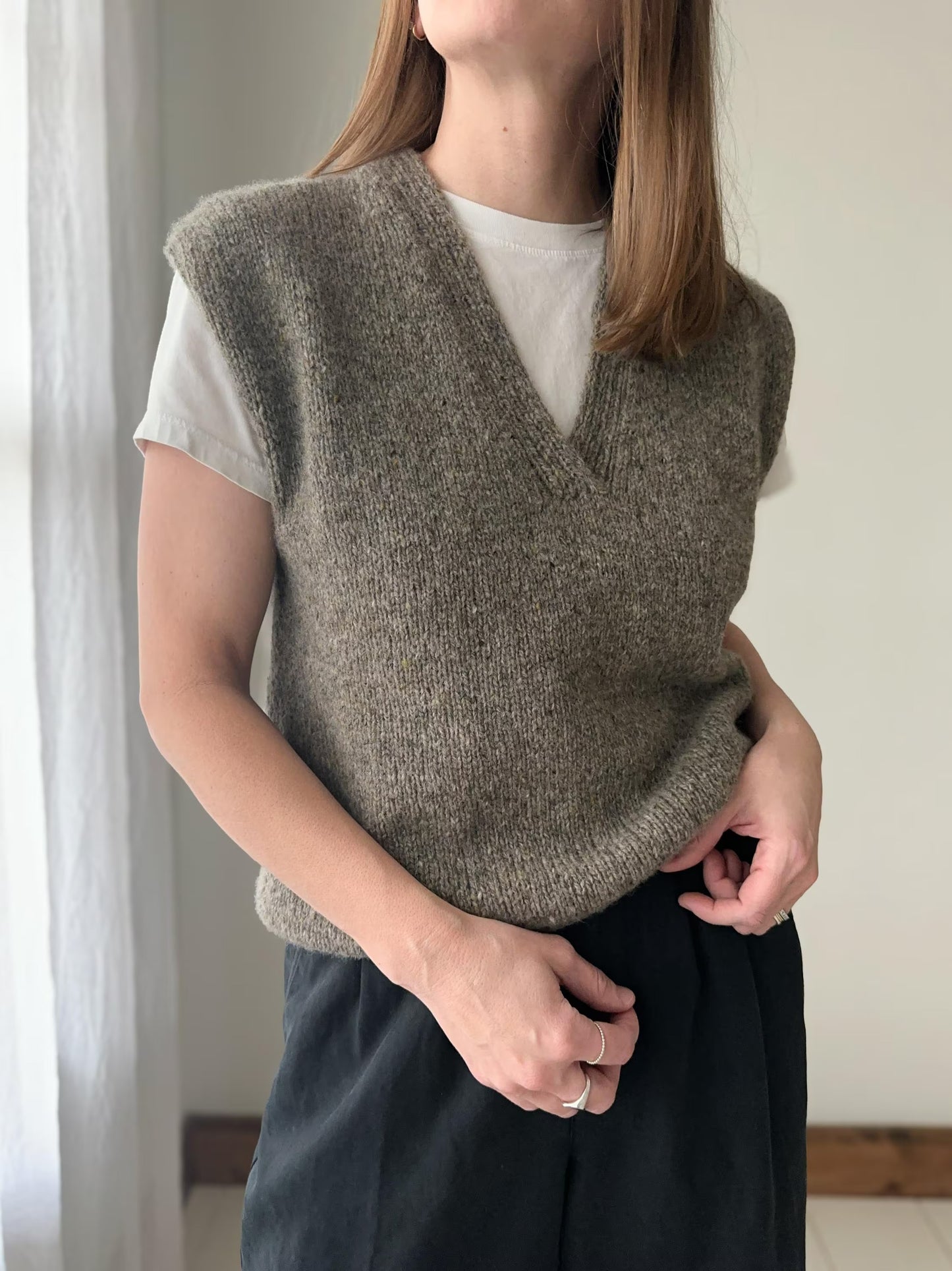 Timeless V-Neck Knit Shell Knitting Pattern