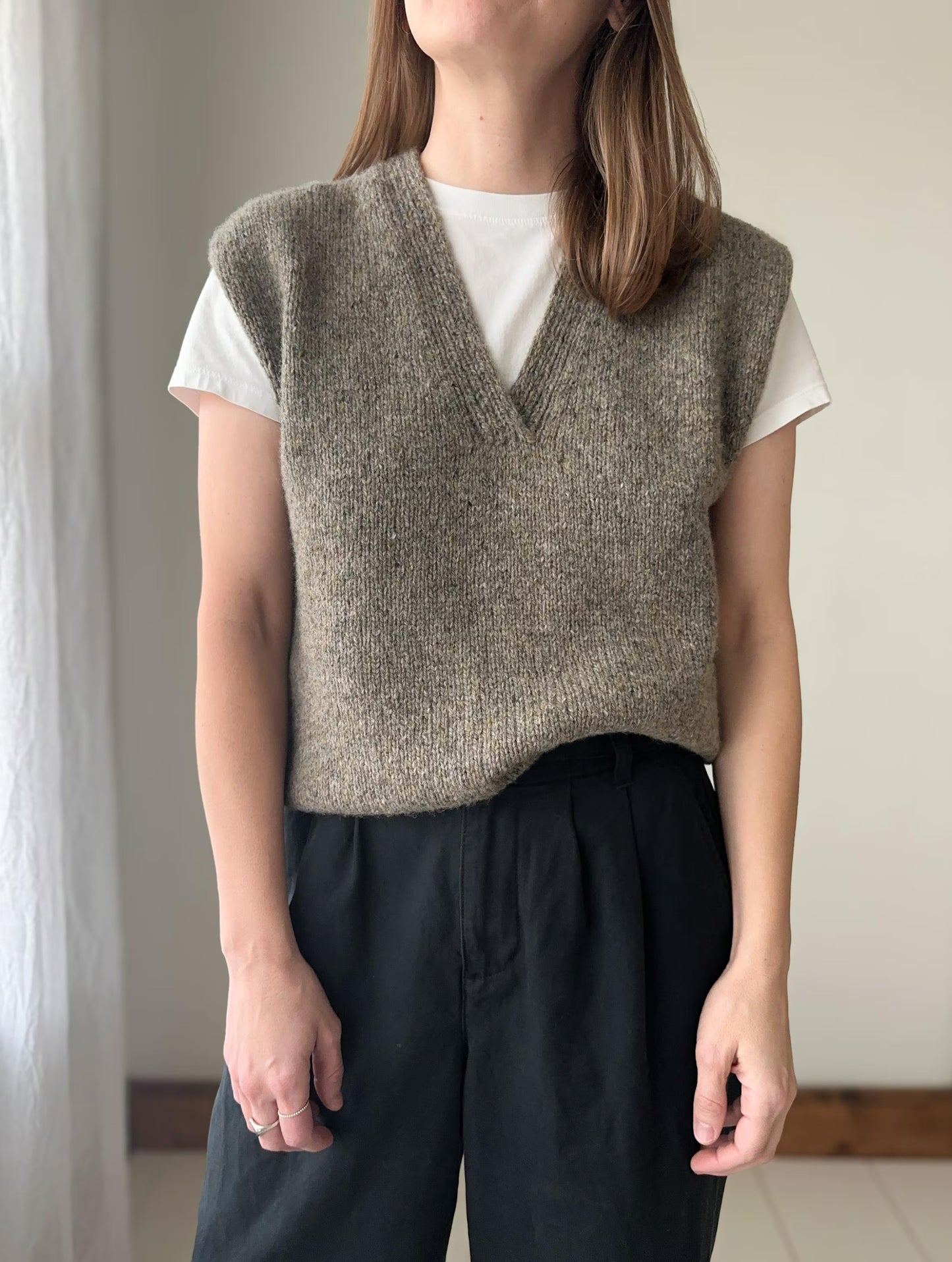 Timeless V-Neck Knit Shell Knitting Pattern