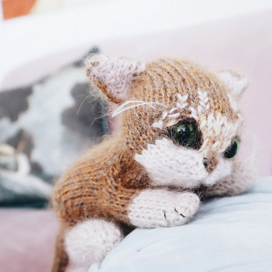 Playful Tiny Feline Toy Knitting Pattern