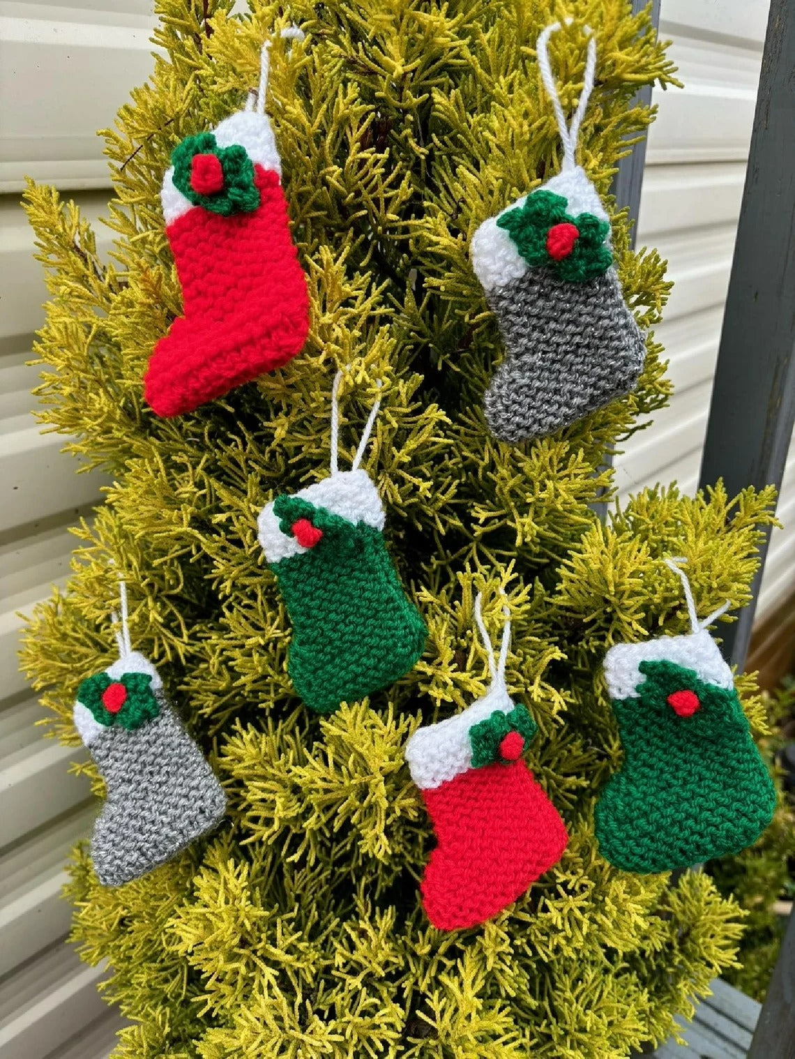 Christmas Holly Stocking Bunting Knitting Pattern