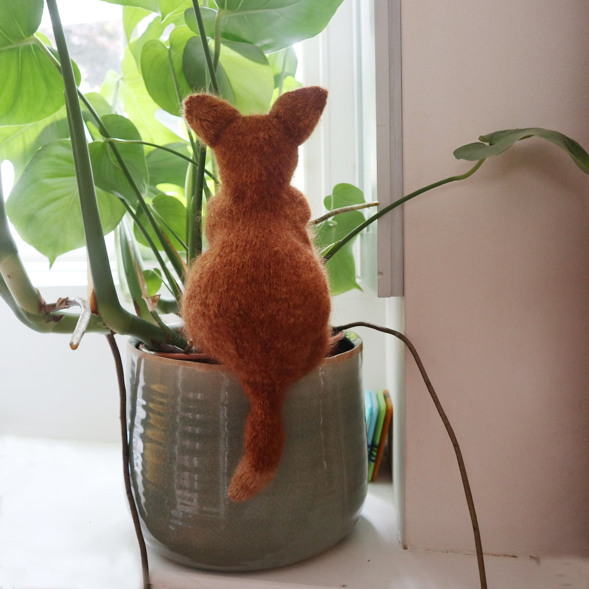 Playful Kitten Toy Knitting Pattern