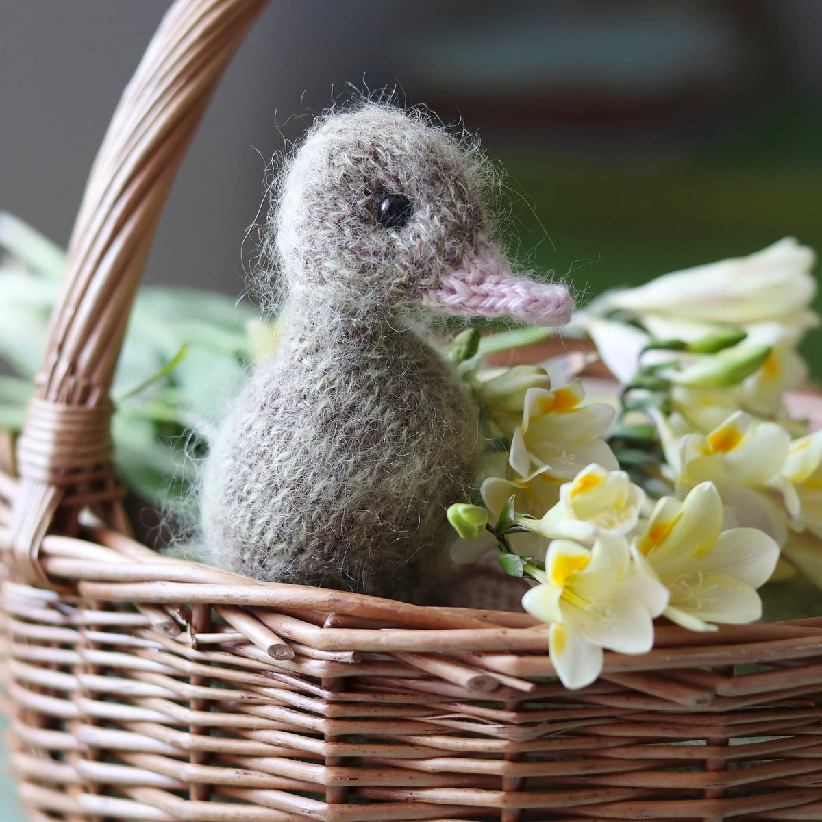 Charming Little Duck Knitting Pattern