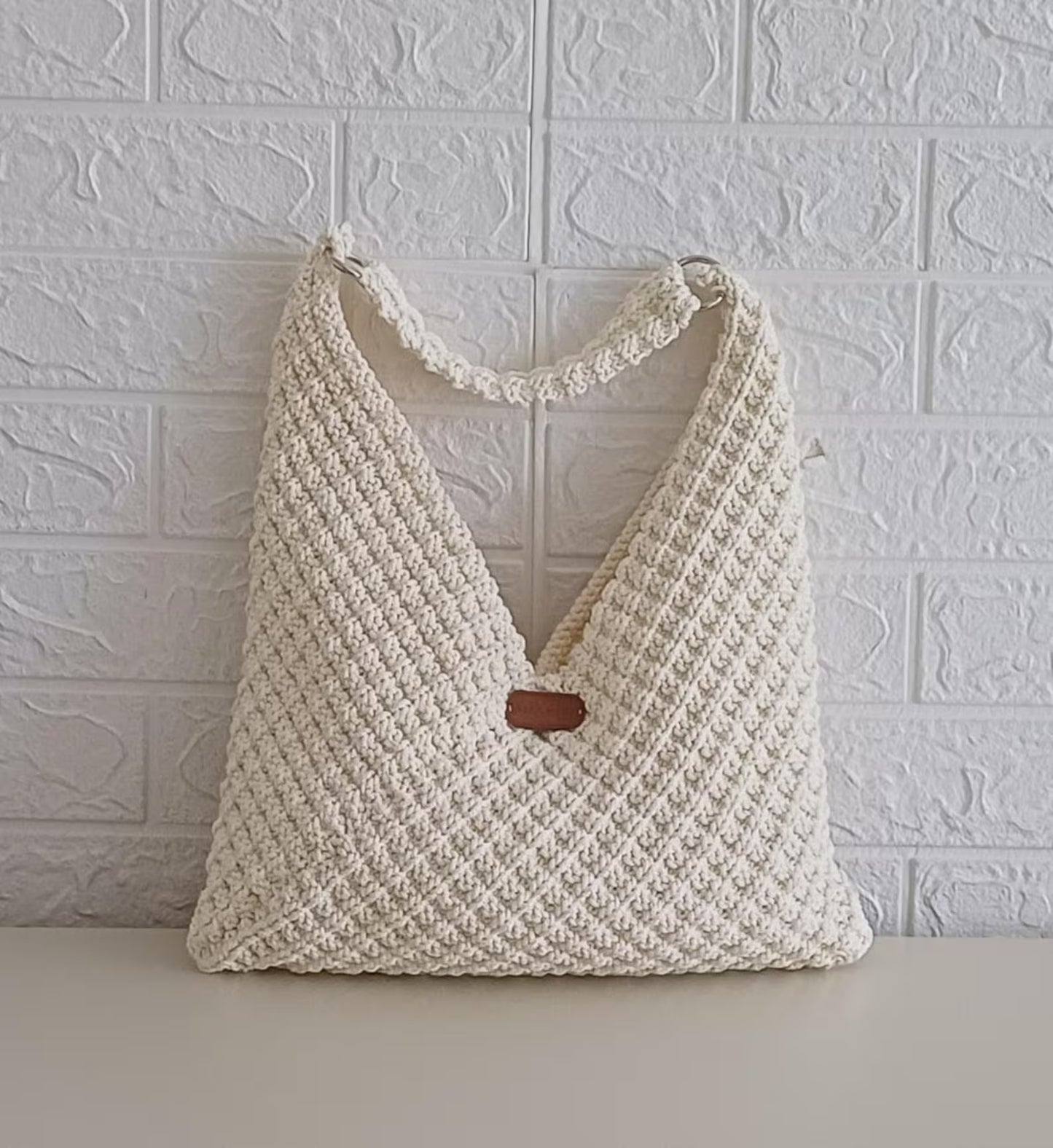 Minimalist Soft Market Bag Knitting Pattern