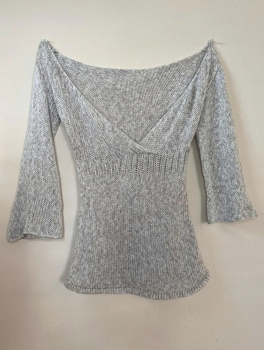 Elegant Three-Quarter Sleeve Blouse Knitting Pattern