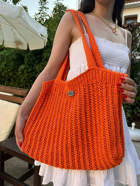 Chunky Utility Handbag Knit Design Pattern