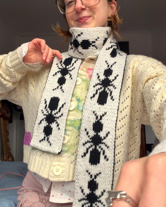 Crawling Critter Knit Scarf Pattern