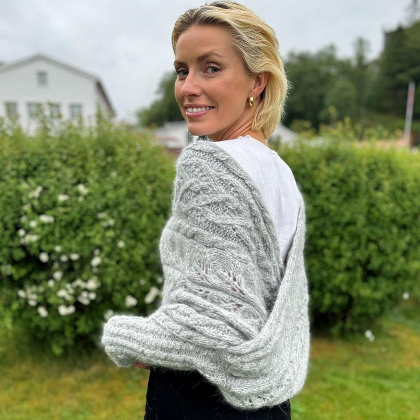 Woodland Foliage Sleeve Wrap Knitting Pattern