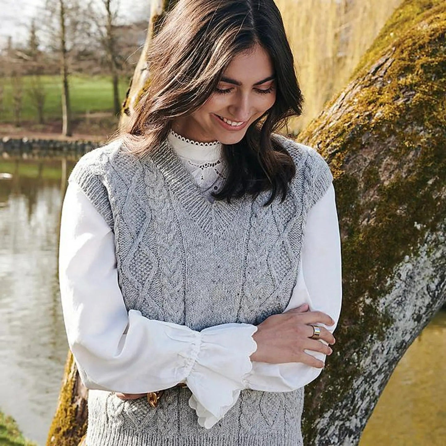 Comfy Classic Pattern Pullover Vest Knitting Pattern