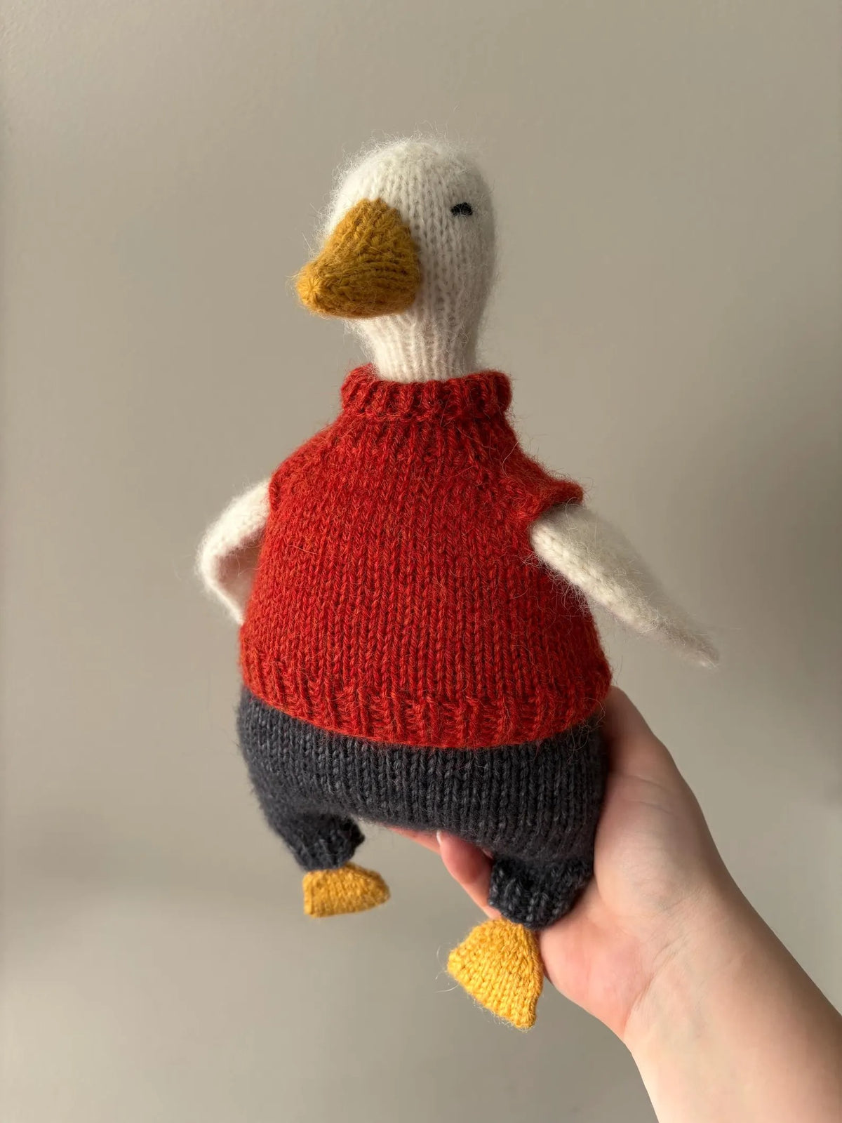 Cozy Goose Companion Outfit Knitting Pattern