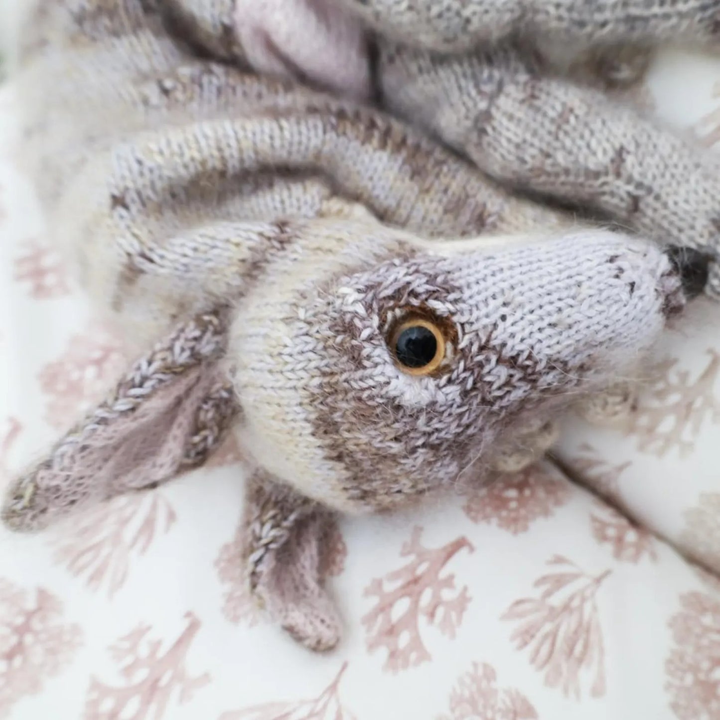 Graceful Sprint Hound Knitting Pattern