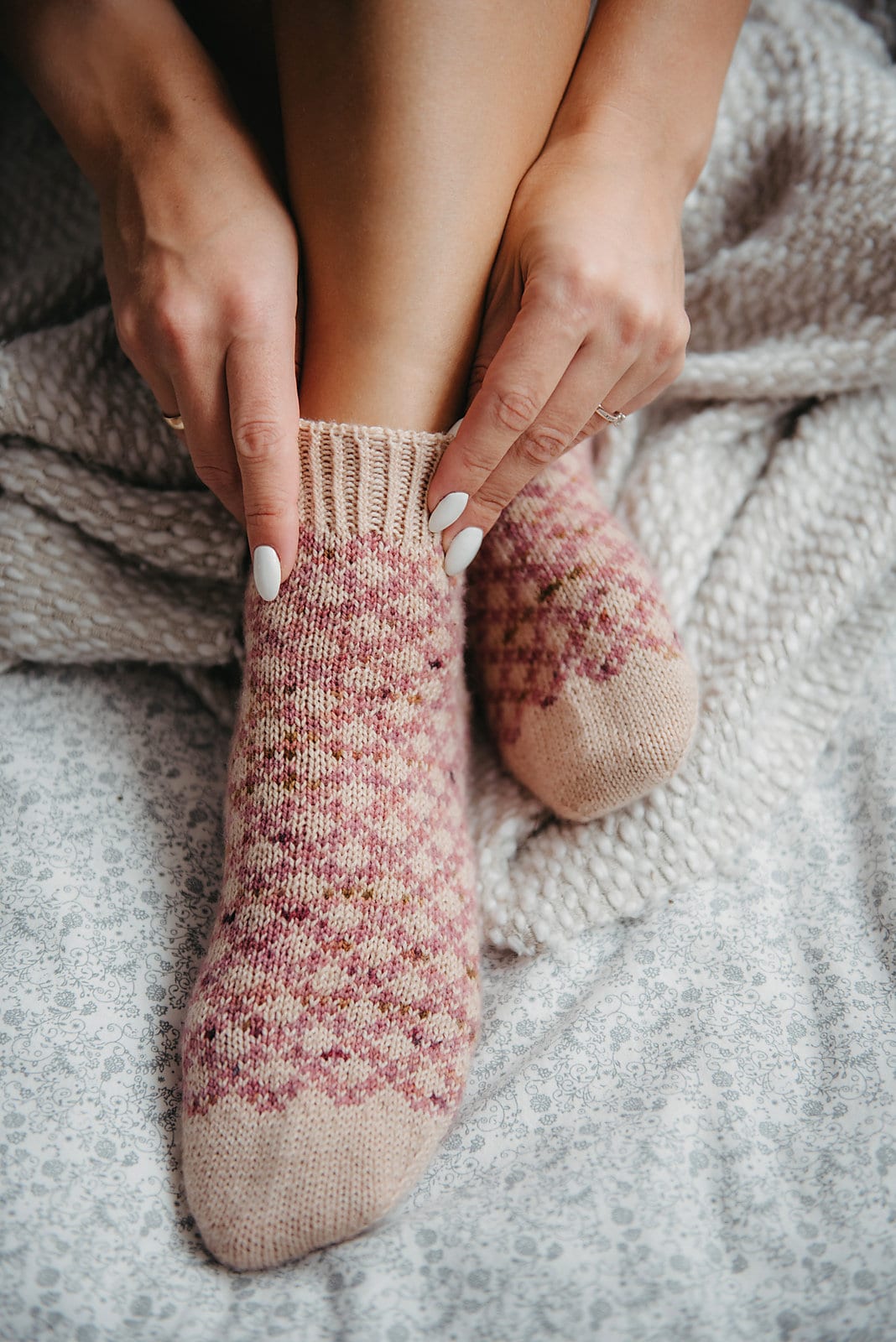Two Color Cozy Socks knitting pattern — view 06