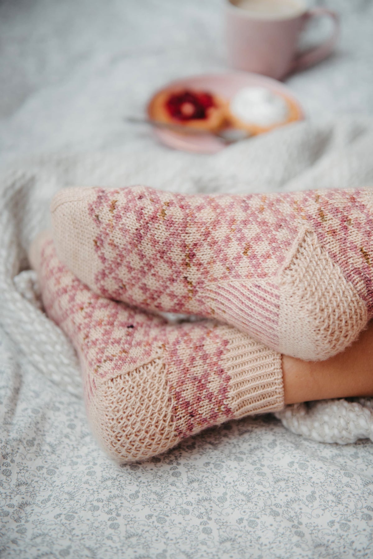Two Color Cozy Socks knitting pattern — view 10